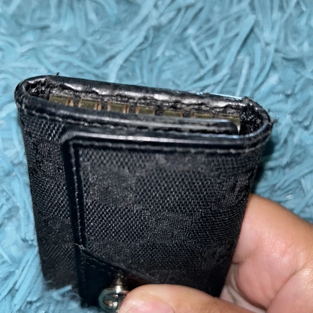 GUCCI BLACK KEYHOLDER